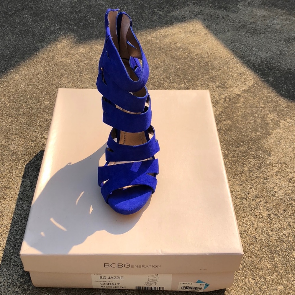 BCBG shoes